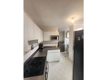 APARTAMENTO  VENTA  LAURELES NUTIBARA  ENTRE PRIMER Y SEGUNDO PARQUE