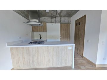 Venta apartamento en El Retiro con vista exterior, excelente ubicación