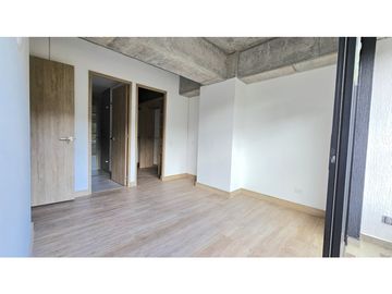 Venta apartamento en El Retiro con vista exterior, excelente ubicación