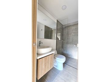 Venta apartamento en El Retiro con vista exterior, excelente ubicación