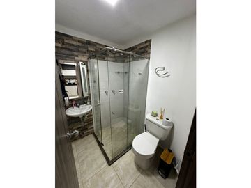 Venta de casa dúplex con estudio y vestidor privado