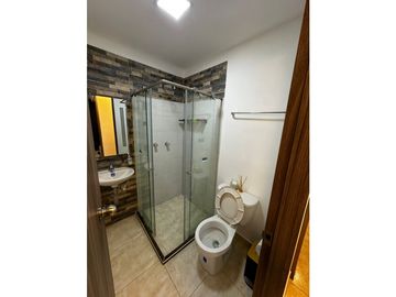 Venta de casa dúplex con estudio y vestidor privado