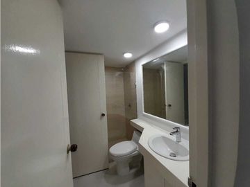 Alquiler Apartamento Poblado lalinde 9336088 DL