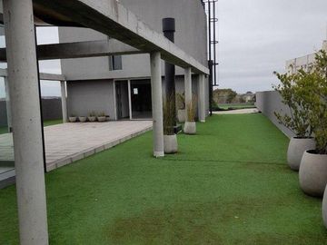 Departamento nuevo 2 dorm, con balcón terraza, en venta en edificio Crono