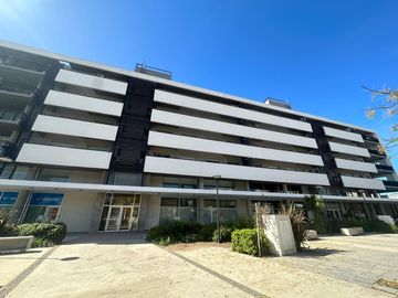 Departamento nuevo 2 dorm, con balcón terraza, en venta en edificio Crono