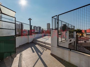 Venta PH 4 amb terraza/pati S/exp Parque Chacabuco