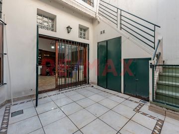 Venta PH 4 amb terraza/pati S/exp Parque Chacabuco