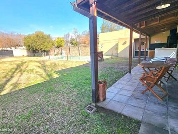VENTA CASA 3 AMB MORENO PARQUE PILETA APTA CREDITO