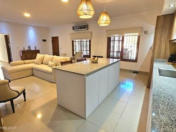 VENTA CASA 3 AMB MORENO PARQUE PILETA APTA CREDITO