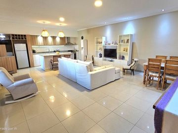 VENTA CASA 3 AMB MORENO PARQUE PILETA APTA CREDITO