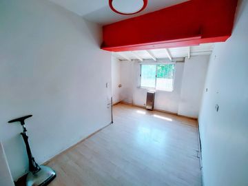 Venta Casa 4 amb. Hermoso Parque + Pileta. Burzaco