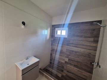Casa en Venta - Bº La Quebrada - Lujan