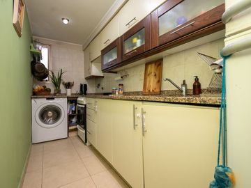 Celestino VIII. Dpto de 2 dorm y 2 baños. Centro.