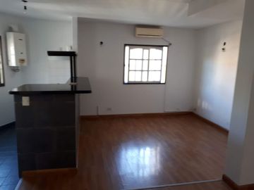 Departamento Monoambiente en venta en Beccar