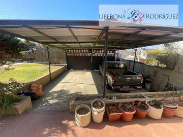Casa en Venta en Casa a pasos del centro de Quilpué
