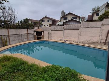 Casa en Venta en Casa a pasos del centro de Quilpué