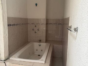 Tu Nuevo Capítulo Comienza Aquí: Casa en venta en Coacalco, Estado de México