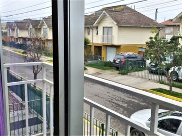 Venta de casa en condominio exclusivo, en paradero 23 - La Cruz, Quillota.