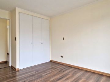 Venta de casa en condominio exclusivo, en paradero 23 - La Cruz, Quillota.