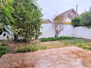 Venta de casa en condominio exclusivo, en paradero 23 - La Cruz, Quillota.