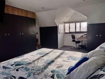 Casa en Venta en Violeta Cousiño Nte. 7472