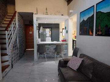 Casa en Venta en Violeta Cousiño Nte. 7472
