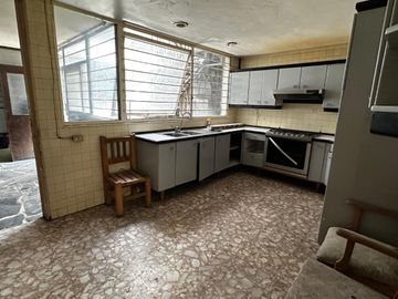 Casa en VENTA, Colonia Nueva Santa Marìa, Azcapotzalco, CDMX.