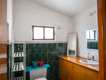 VENTA DE CASA EN JARDINES DE SAN MANUEL.