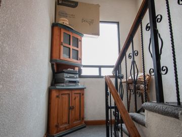 VENTA DE CASA EN JARDINES DE SAN MANUEL.