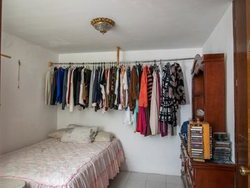 VENTA DE CASA EN JARDINES DE SAN MANUEL.