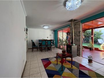 ¡Casa soñada en El Peñón, Las Vizcachas!