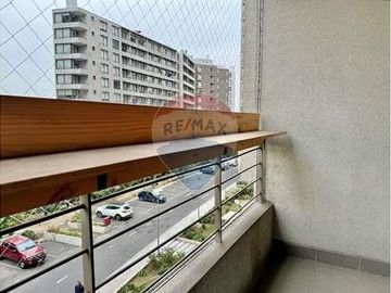 36m2, buena ubicación, estacionamiento y bodega
