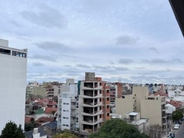 VENTA MDP,  ZONA CHAUVIN/MACROCENTRO, PISO UNICO EN SU ESTILO, CALIDAD, METRAJE, AMPLITUD DE AMBIENTES, VISTA PANORAMICA, CONSULTANOS !!!
