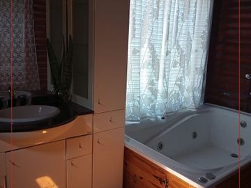 VENDO CASA QUINTA de 2 PISOS EN LA JUANITA Colonia Ensayo