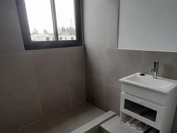 DUPLEX A LA VENTA 4 AMBIENTES A ESTRENAR EN PILAR - COMPLEJO SPRING PARK
