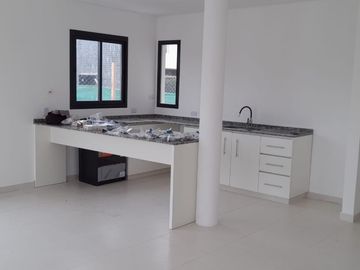 DUPLEX A LA VENTA 4 AMBIENTES A ESTRENAR EN PILAR - COMPLEJO SPRING PARK