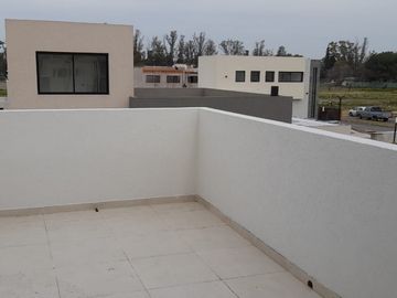 DUPLEX A LA VENTA 4 AMBIENTES A ESTRENAR EN PILAR - COMPLEJO SPRING PARK