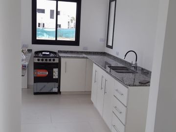 DUPLEX A LA VENTA 4 AMBIENTES A ESTRENAR EN PILAR - COMPLEJO SPRING PARK
