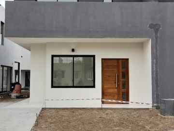 DUPLEX A LA VENTA 4 AMBIENTES A ESTRENAR EN PILAR - COMPLEJO SPRING PARK