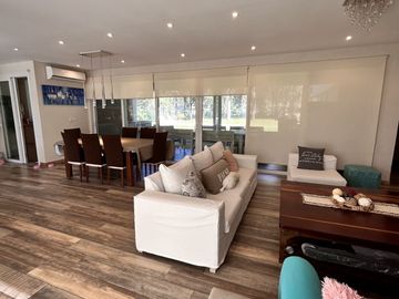 ALQUILER VERANO EXCLUSIVA CASA CON PILETA  BARRIO LA HERRADURA PINAMAR