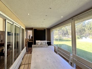 ALQUILER VERANO EXCLUSIVA CASA CON PILETA  BARRIO LA HERRADURA PINAMAR