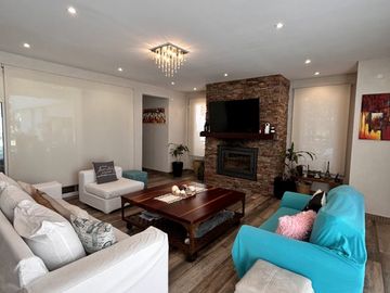 ALQUILER VERANO EXCLUSIVA CASA CON PILETA  BARRIO LA HERRADURA PINAMAR