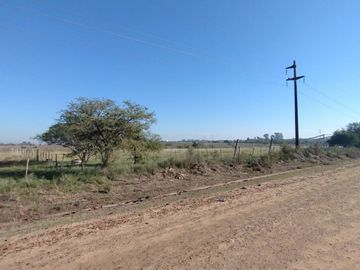 VENDE CHACRA A MTS. DEL ACCESO ARTIGAS!