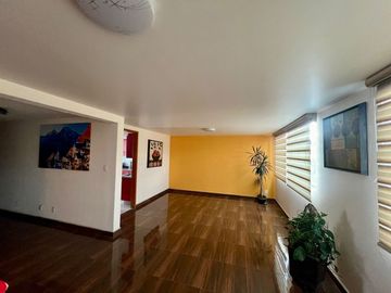 Casa en venta Satèlite