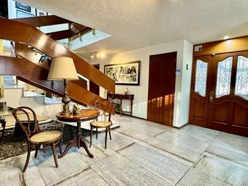 VENTA CASA EN PROVIDENCIA  EXCELENTE UBICACION