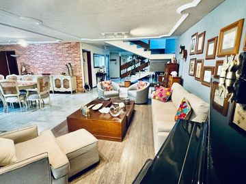 VENTA CASA EN PROVIDENCIA  EXCELENTE UBICACION