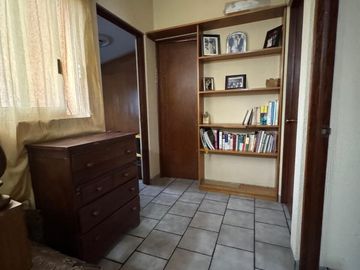 CASA EN VENTA EN CONSTITUYENTES DEL PARQUE, A MINUTOS DE COSTCO