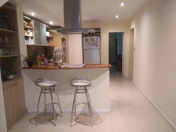 Chalet en Villa Club Sobre Calle Granaderos Nuevo Valor!