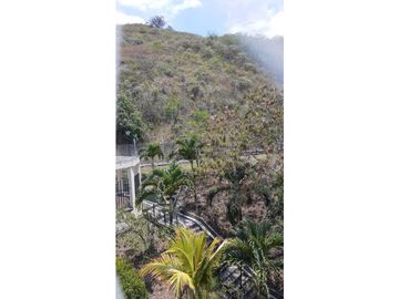 EL AGUACATAL APARTAMENTO  SIN ASCENSOR CALI OESTE COLOMBIA