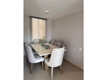 SE VENDE AMPLIO APARTAMENTO EN VILLA CAMPESTRE